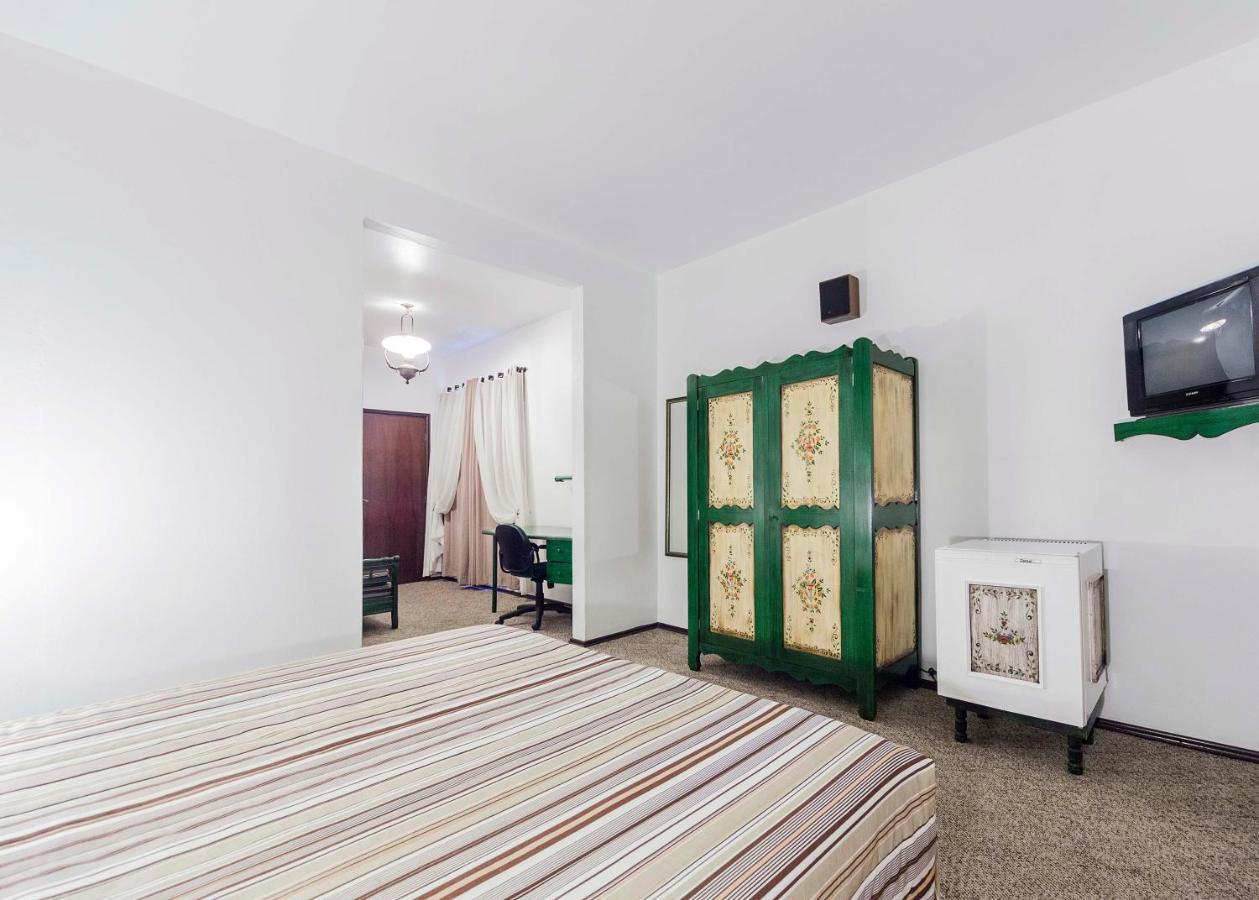 Hotel Tannenhof Жоїнвіль Екстер'єр фото